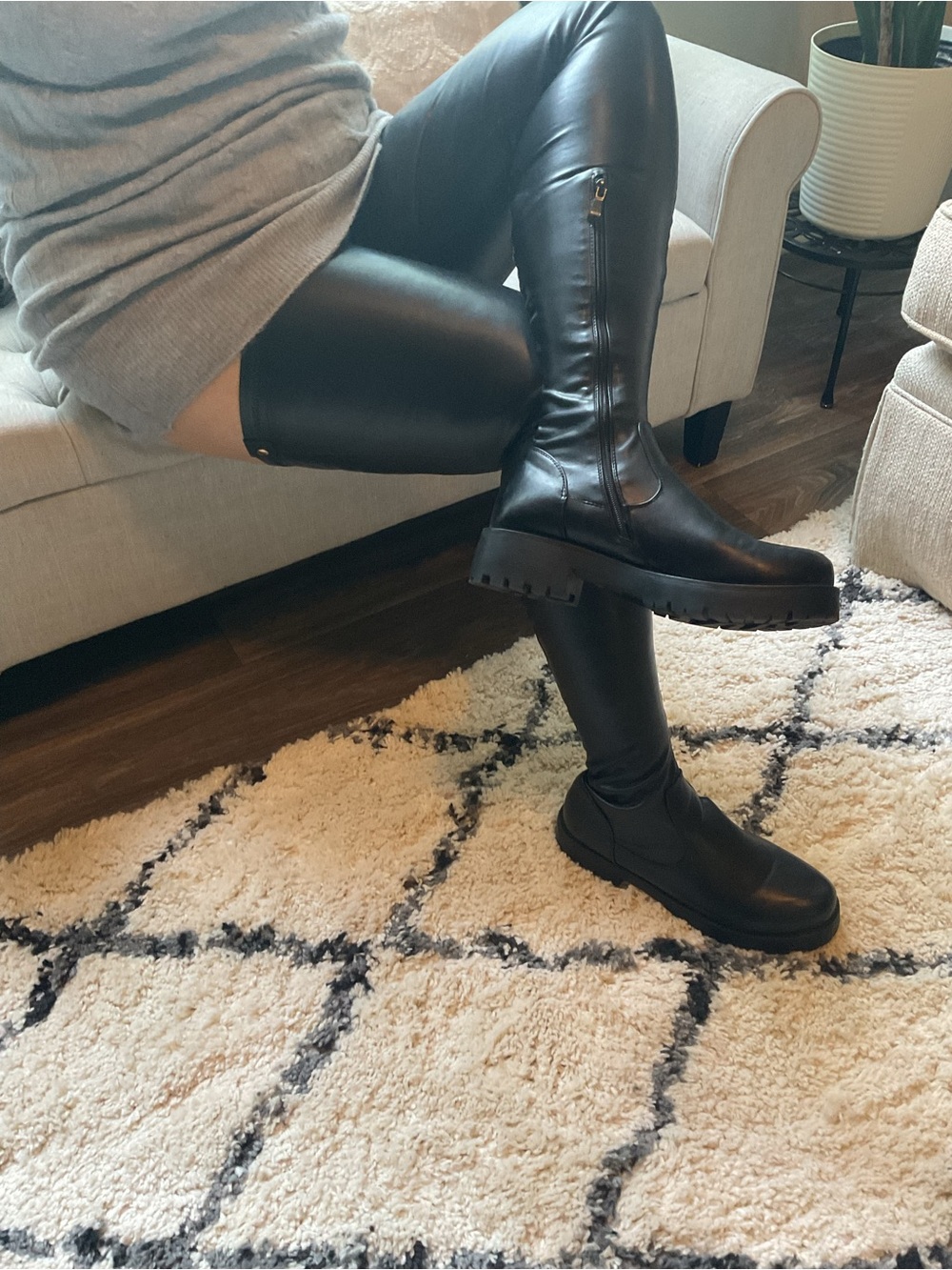 Black Over The Knee Boots Women Size 10 Stretch Lug Sole Side Zip